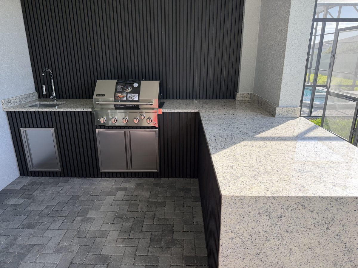 Outdoor Kitchen Grill Station